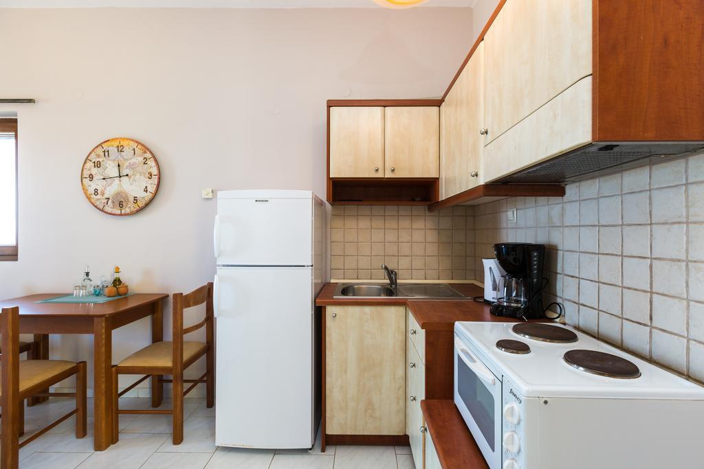 Glaros Apartman Pánormosz Kültér fotó